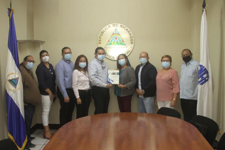 Pares presentan Informe de Visita de Verificación Externa - BICU